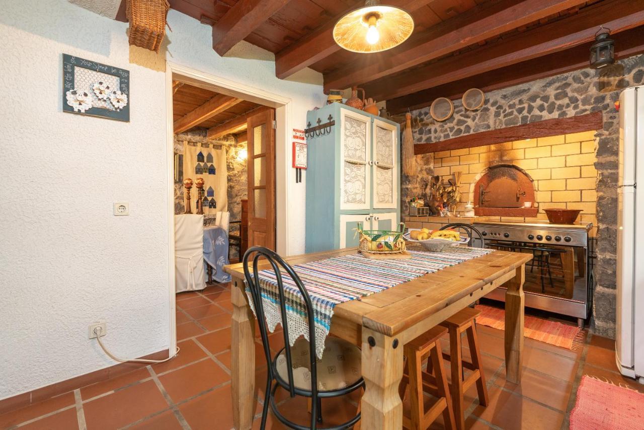 Cyane & Vigo'S Cottage, Caminho Do Massapez, N.º40 Arco da Calheta (Madeira) Exterior photo